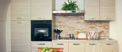 Free buffet breakfast