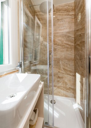 City Double Room | Bathroom | Shower, designer toiletries, hair dryer, bathrobes - Agava Lux Rooms & Pool (Split)