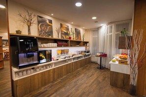 Desayuno buffet incluido todos los días