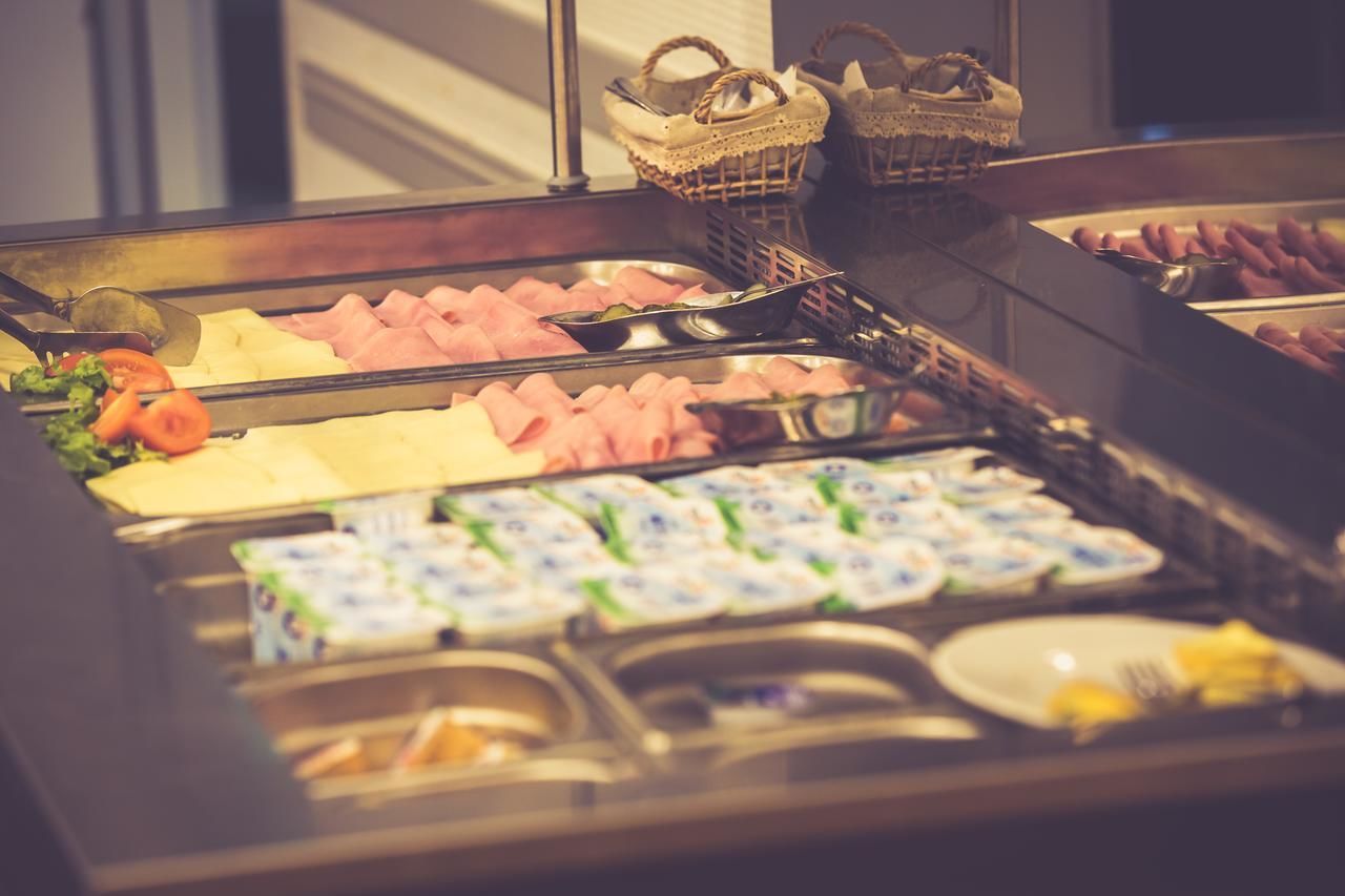 daily buffet breakfast (eur 11.90 per person)