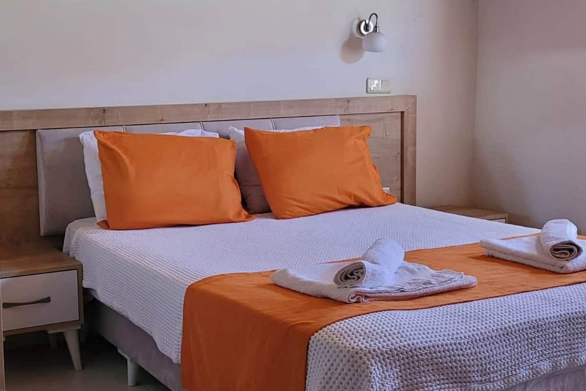 Loft família | 2 quartos, roupas de cama premium, escrivaninha, quartos à prova de som