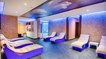Sauna, bain Ă  remous, hammam, massages