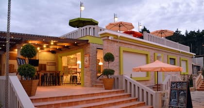 Villa Ana Maria Cuenca