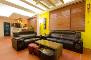 บริเวณนั่งเล่นที่ล็อบบี้