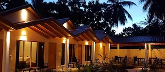 Thoddoo Beach Holiday Inn