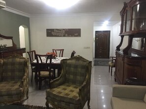 Appartement Confort, 2 chambres | Coin séjour