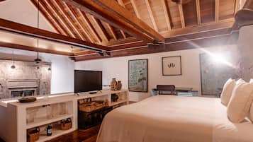 Sviitti, 2 makuuhuonetta, parveke (Duplex) | 1 makuuhuone, ylelliset vuodevaatteet, minibaari, tallelokero huoneessa