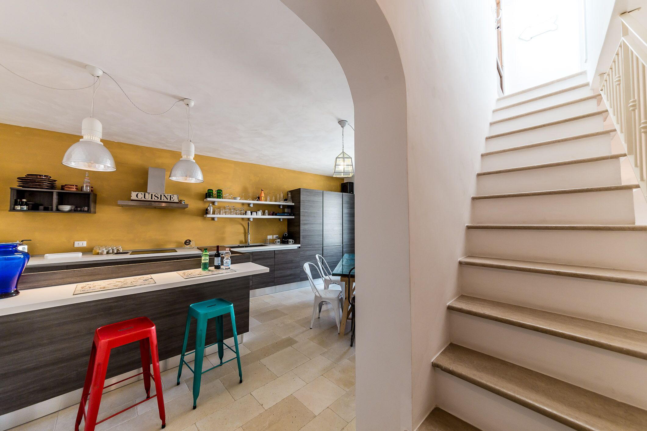 Geladeira, fogão, cooktop, lava-louças