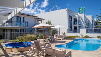 Outdoor pool, a heated pool