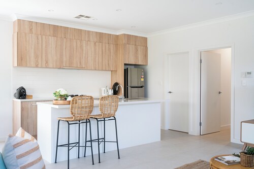 Ella House II - New 3Br 2Bath, Wifi, 2 Living