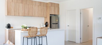 Ella House II - New 3Br 2Bath, Wifi, 2 Living