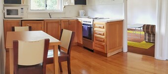 Low price clean linen free stuff W1
