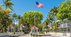 Exterior - SALTWATER ANGLER at The Truman Annex in Key West (Key West)