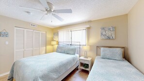 2 bedrooms, iron/ironing board, Internet, bed sheets