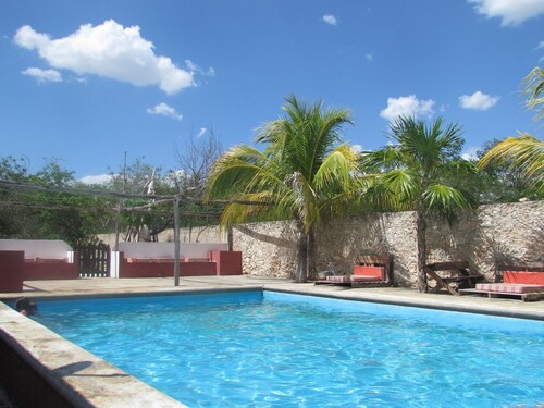 House with Swimming pool, relax area, for Familys  & Friends 