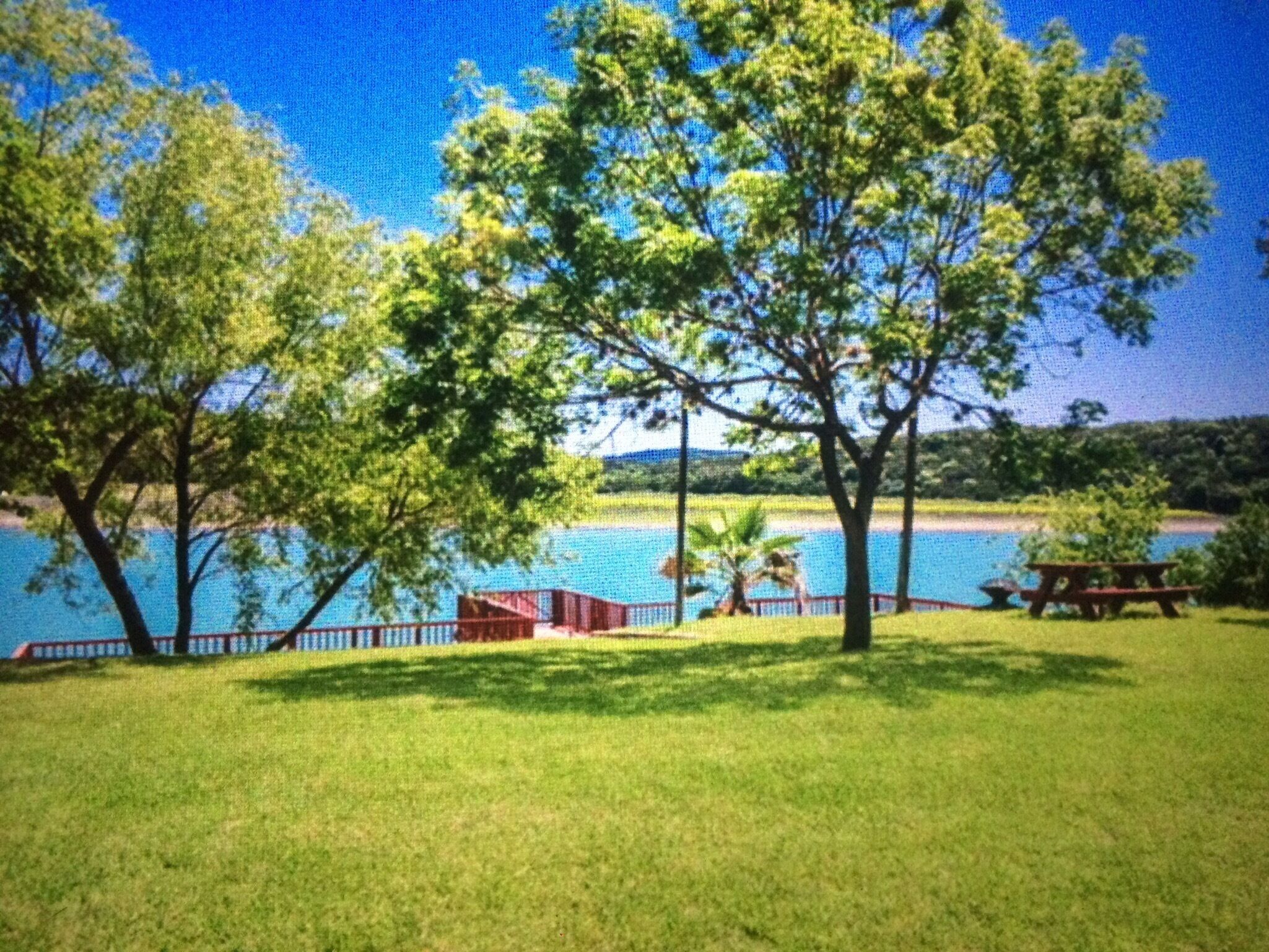 The Dock Holiday Inn on Medina Lake