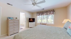 3 Schlafzimmer, Bügeleisen/Bügelbrett, Internetzugang, Bettwäsche