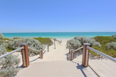 2 Bedroom Apt @ Quality Resort Sorrento Beach