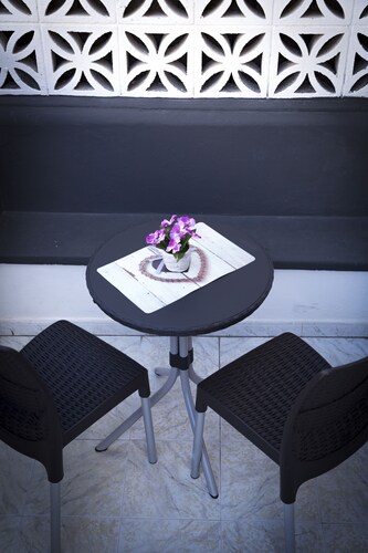 Vacational Housing CAÑAMO, Feel the Quiet Difference ....