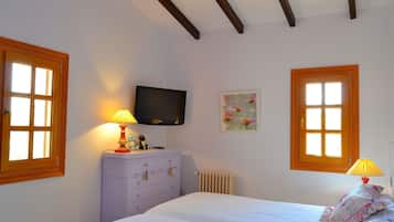 4 chambres, fer et planche Ă repasser, Wi-Fi gratuit, draps fournis