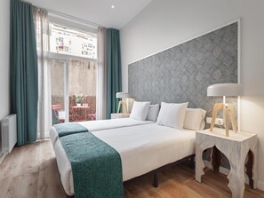 4 chambres, fer et planche à repasser, accès Internet, draps fournis