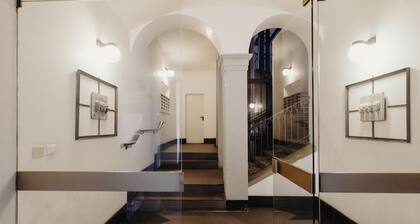 Elegant apartment located in the heart of Roman Trieste - FREE GARAGE