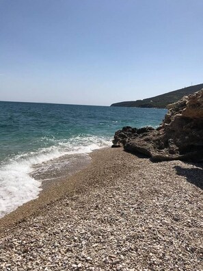 Beach nearby - Beautiful Villa by the sea literally steps away from the beach! (XIROPIGADO ARKADIAS)