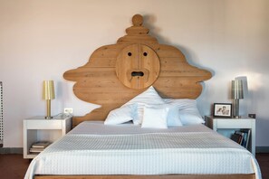 6 habitaciones, wifi gratis, ropa de cama y acceso para silla de ruedas 