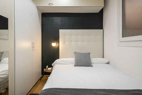 ディアゴナルアベニュー近くの快適なアパート