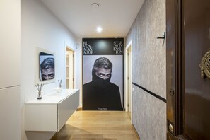 Interior - Las Casitas luxury apartment near Diagonal Street/Sarria -Sant Gervassi (Barcelona)