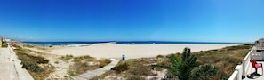 Accommodatie ligt op het strand