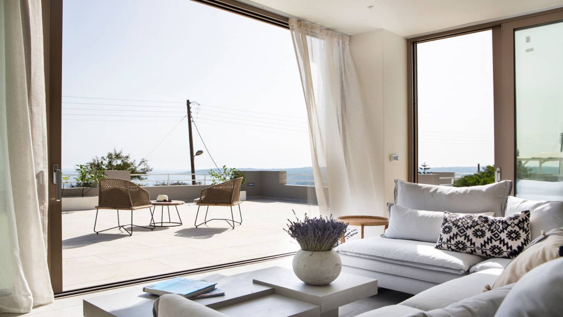 Smart TV, fireplace, printers