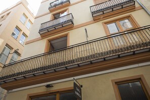 Exterior detail - Singular Stays Collado (Valencia)