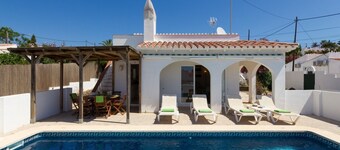 Fantastic Holiday Villla with private pool