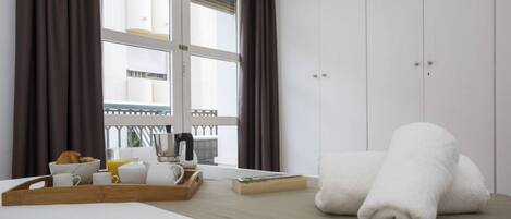 1 bedroom, WiFi, bed sheets