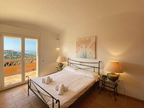 4 bedrooms, iron/ironing board - Holiday rental semidetached with swimming pool in Begur, Sa Riera (Begur)