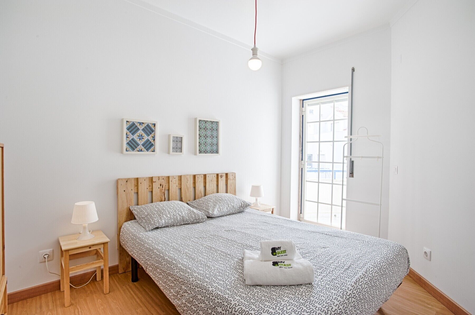 2 chambres, fer et planche à repasser, Wi-Fi gratuit, draps fournis