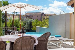 Outdoor dining - Can Olivera - Beautiful townhouse with private pool in Llubí (Llubi)
