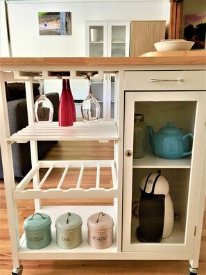 Interior - Welcome to Reflections Bridgetown! A modern lakeside cottage for up to 2 adults. (Bridgetown)