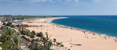 Vlak bij het strand