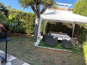 Outdoor dining - 039 Villa Recuerdo (Denia)