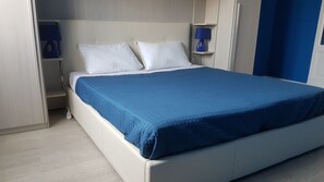 1 bedroom, desk, iron/ironing board, free WiFi - JustBlue (Città studi) M2 Piola / Lambrate, 8 minutes metro to Duomo (Milano)
