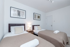 2 bedrooms