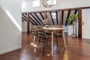 Dining - Atico Plaza Mayor, Functional apartment near Plaza Mayor (Madrid)