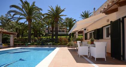 Very luxury villa in Alcudia with sea view and swimming pool