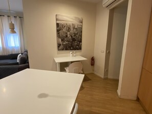 Interior - Apartment close to La Puerta Del Sol in Madrid (Madrid)
