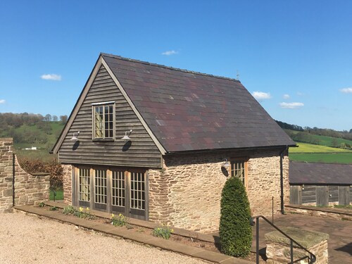 Demesne Farm guesthouse in beautiful countryside