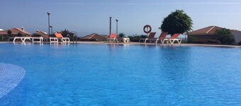 Stor 2-sengs leilighet i Amarilla Golf med stor terrasse med fantastisk sjøutsikt