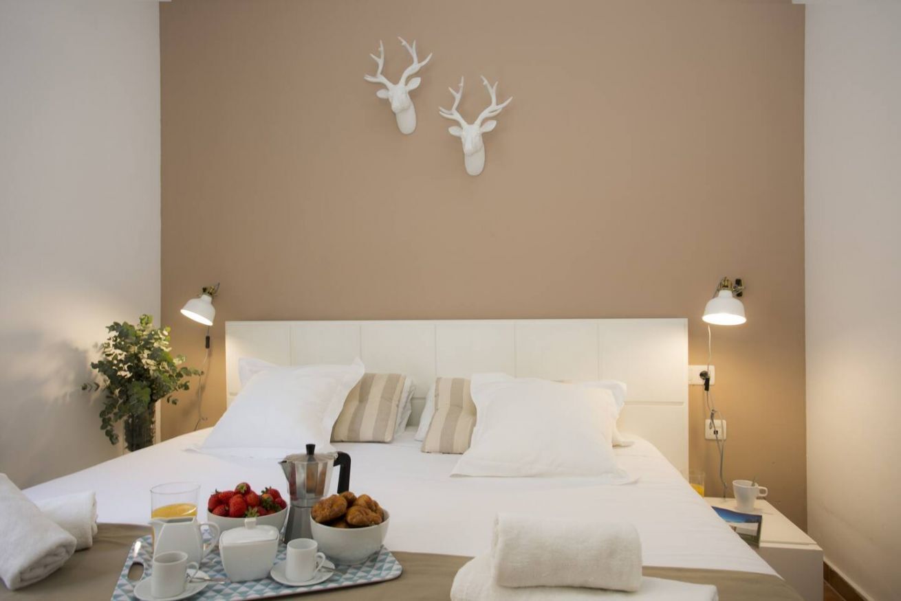 1 室のベッドルーム、WiFi、ベッドシーツ