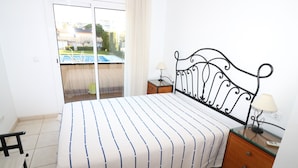 4 bedrooms, free WiFi - P. ESTRELLA 24 Casa con piscina comunitaria y WIFI (Rosas / Roses)